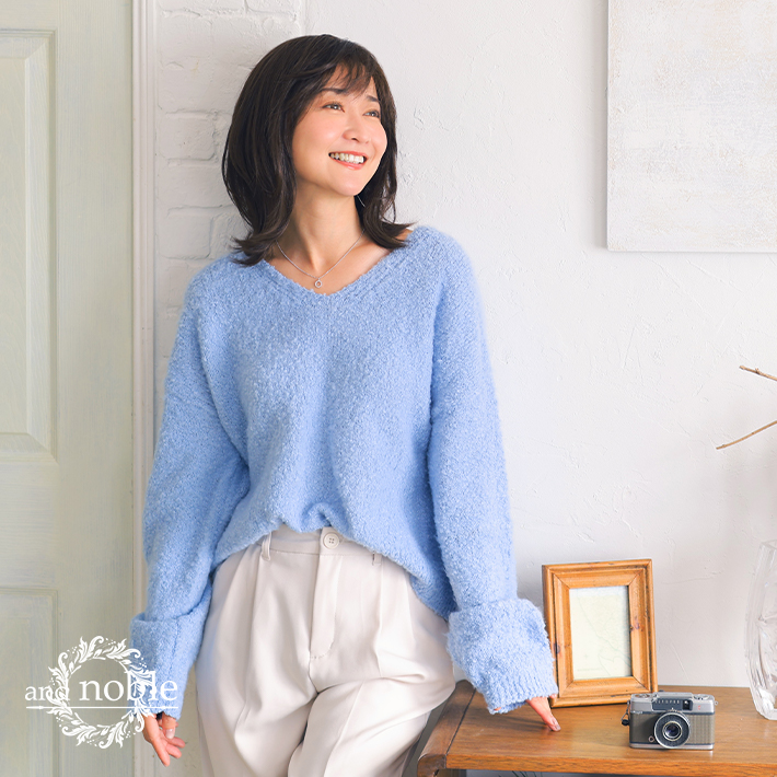 医療用ウィッグ・アンドノーブル/絶妙なバランスのメリハリくびれが女性らしさを引き出す大人可愛いヘルシーセミディ