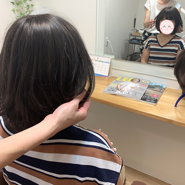 お店に医療用ウィッグの在庫があれば、他のスタイルも試着できます!
