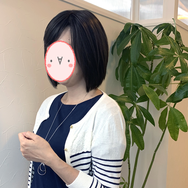 ストーリーの医療用ウィッグは、摩擦を起こしやすい襟足部分は人毛のみを使用しています