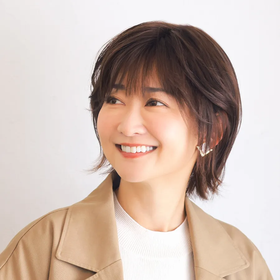 ���A���V���[�g ��×p�E�B�b�O ��i�Ȗї���ƊO�n�l�ŉ؂₩�Ɏd�グ���A��l�V���[�g�E�B�b�O�X�^�C���B